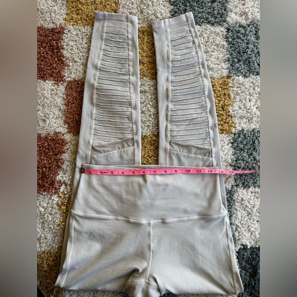 Alo Moto Leggings - Picture 1 of 3
